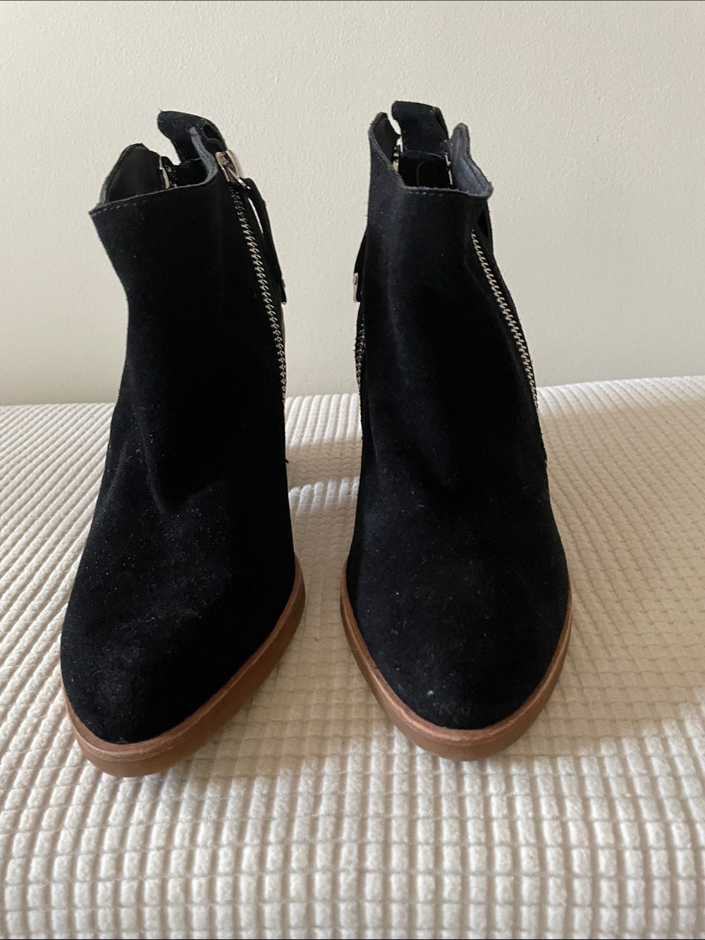 Dolce Vita Black Suede Ankle Booties with Side Zipper Size 8.5